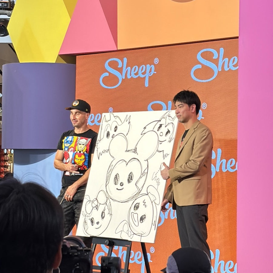 Tokidoki โชว์วาดรูปกลางงาน 🧑‍🎨      Disney Toy Expo Thailand 2024 กับ AppleSheep พร้อมคอลเลกชันดิสนีย์ Exclusive Product