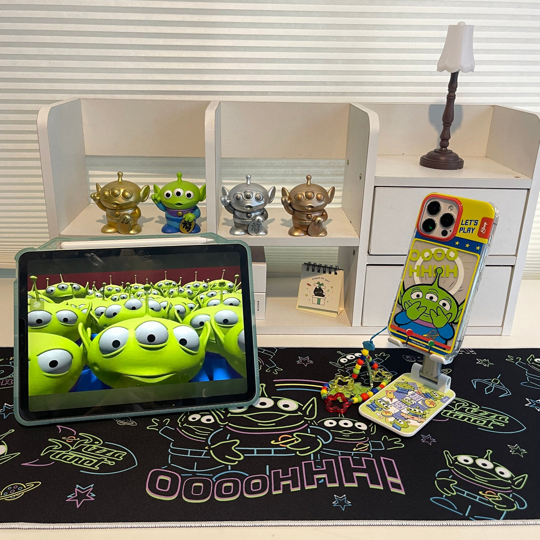 รีวิวไอเท็มแต่งโต๊ะกับ Mouse Pad Aliens & Phone Stand Aliens แก๊ง Toys Story 💚🍕🛸