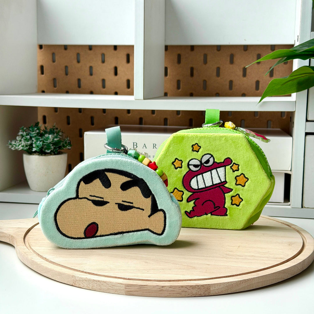 พวงกุญแจ กระเป๋า gadget bag crayon shinchan ชินจัง จอมแก่น shiro ชิโร่ ขนม chocobi รูปดาว จระเข้ ไดโนเสาร์ วานิยามะซัง waniyama san สีชมพู มาสคอต ช็อกโกบี ลิขสิทธิ์แท้ สีเขียว ใส่ แอร์พอด airpods