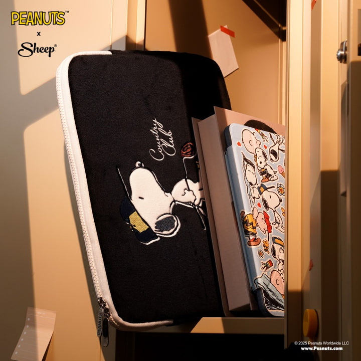 กระเป๋าใส่ macbook case Snoopy Sleeve Peanuts กระเป๋าไอแพด