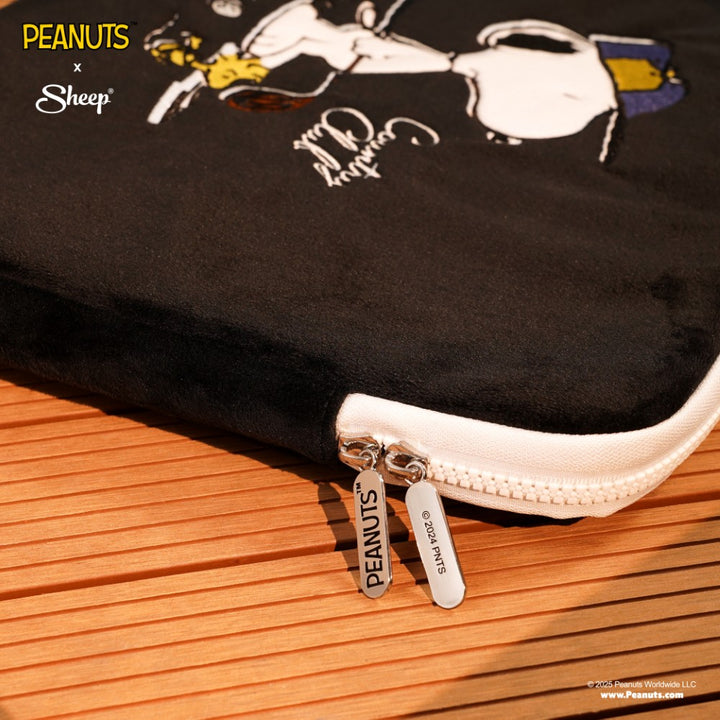 กระเป๋าใส่ macbook case Snoopy พกไปเรียน กระเป๋าไอแพด