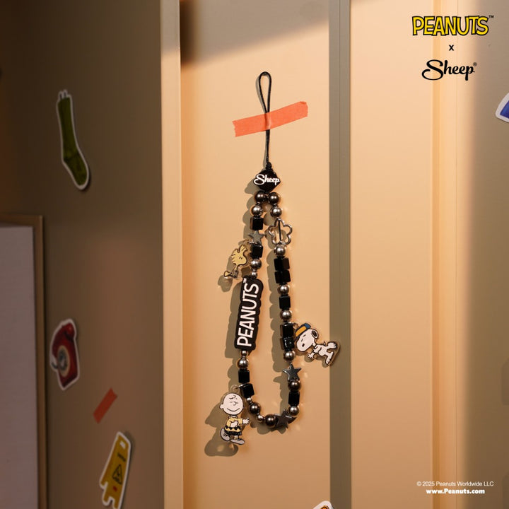 สายคล้องมือสนูปปี้ Snoopy Gadgets Charm Peanuts ของใช้คู่เคส พวงกุญแจห้อยโทรศัพท์ Snoopy