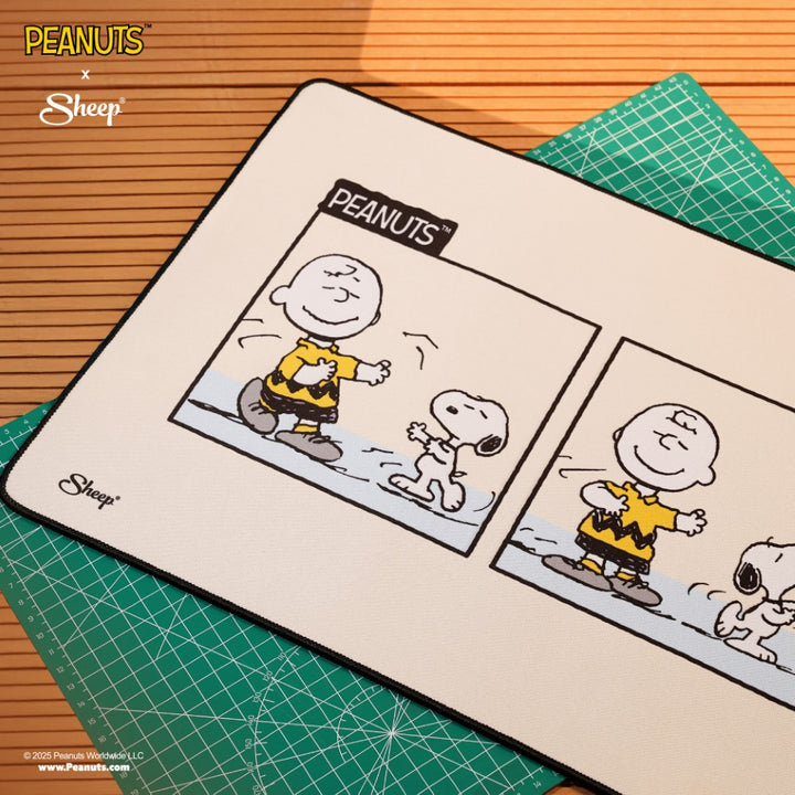 Charlie Brown &amp; Snoopy Mousepad Peanuts แผ่นรองเม้าส์แบบยาวลาย
