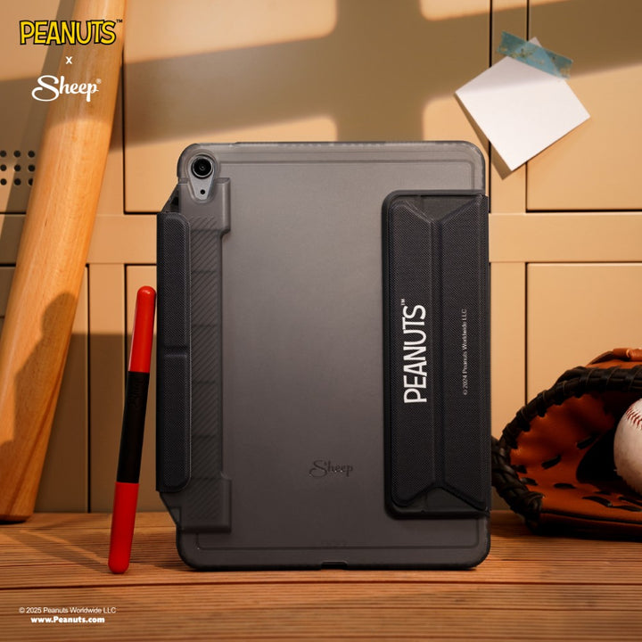 เคส iPad Air case iPad Snoopy เคสไอแพด สีดำ แข็งแรง case iPad peanuts แถมปลอกปากกา