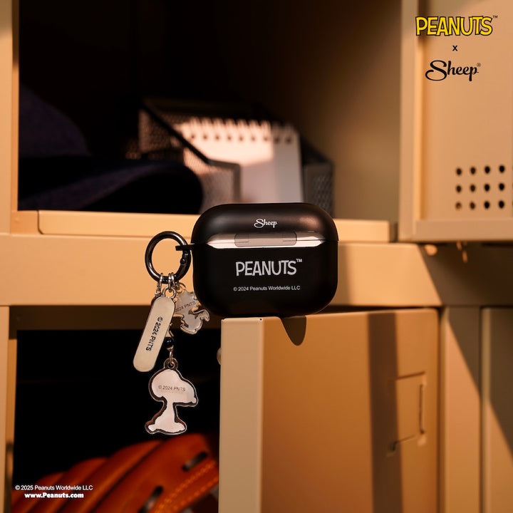 เคส Airpods Snoopy สีดำ Airpods Peanuts เคส Airpods Snoopy สีดำ