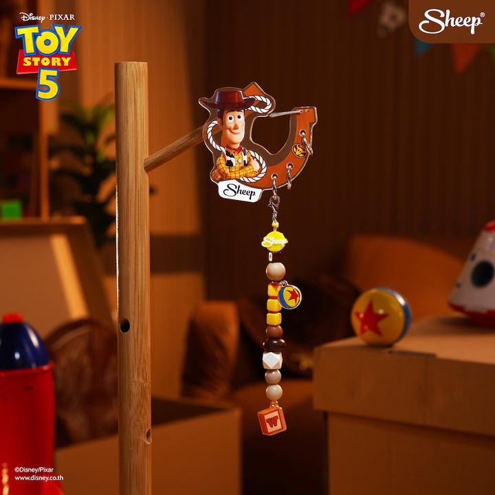 Woody Toy Story 5 ลิขสิทธิ์แท้ ดิสนีย์ Disney กล่องสุ่ม blind box ที่ห้อย กระเป๋า snapper carabiner ของสะสม ทอย สตอรี่