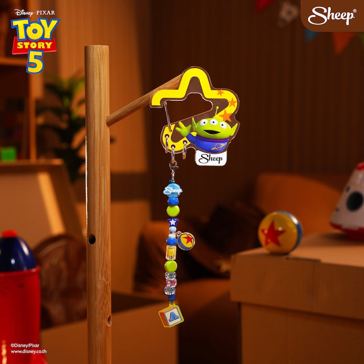 Green men Toy Story 5 ลิขสิทธิ์แท้ ดิสนีย์ Disney กล่องสุ่ม blind box ที่ห้อย กระเป๋า snapper carabiner ของสะสม ทอย สตอรี่