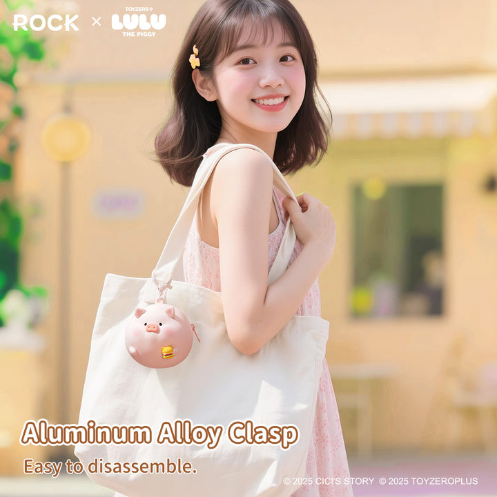 กระเป๋าใส่ airpods หมู ลูลู่ lulu the piggy rock earphone bag วัสดุซิลิโคน