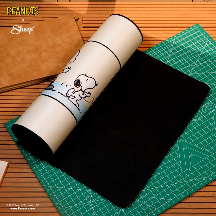 Snoopy Gadgets แผ่นรองเม้าส์ลาย peanuts ลิขสิทธิ์แท้ Mousepad Peanuts