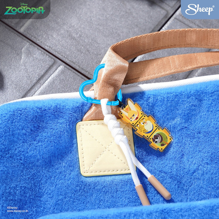 กระเป๋าใส่คอม ซูโทเปีย สีน้ำเงิน แถม พวงกุญแจ macbook sleeve ขนาด 16 นิ้ว
