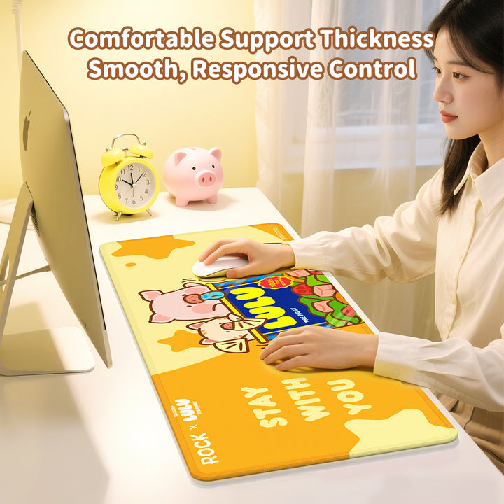 lulu the piggy mouse pad แผ่นใหญ่ แผ่นรองเมาส์ rock สีเหลือง หมู ลูลู่